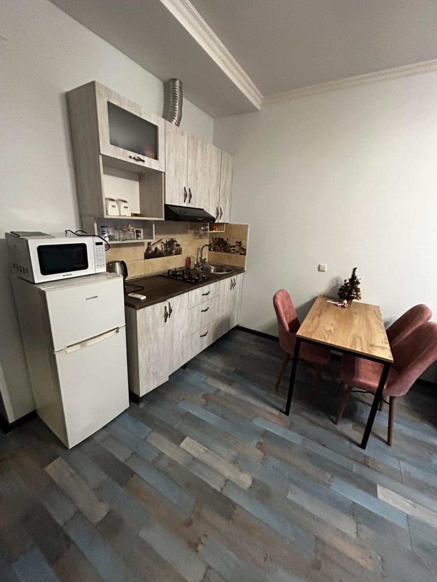 Мой Дом Apartment Batumi Ngoại thất bức ảnh