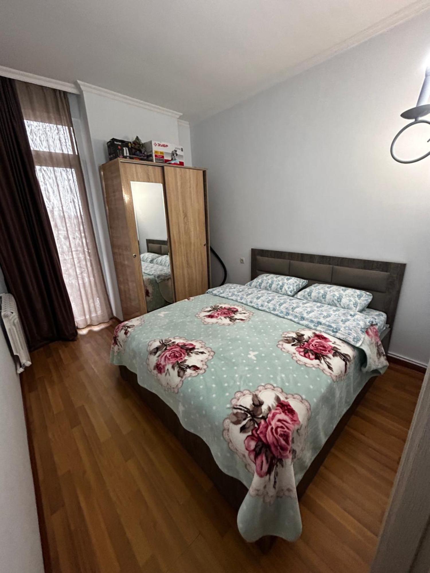 Мой Дом Apartment Batumi Ngoại thất bức ảnh